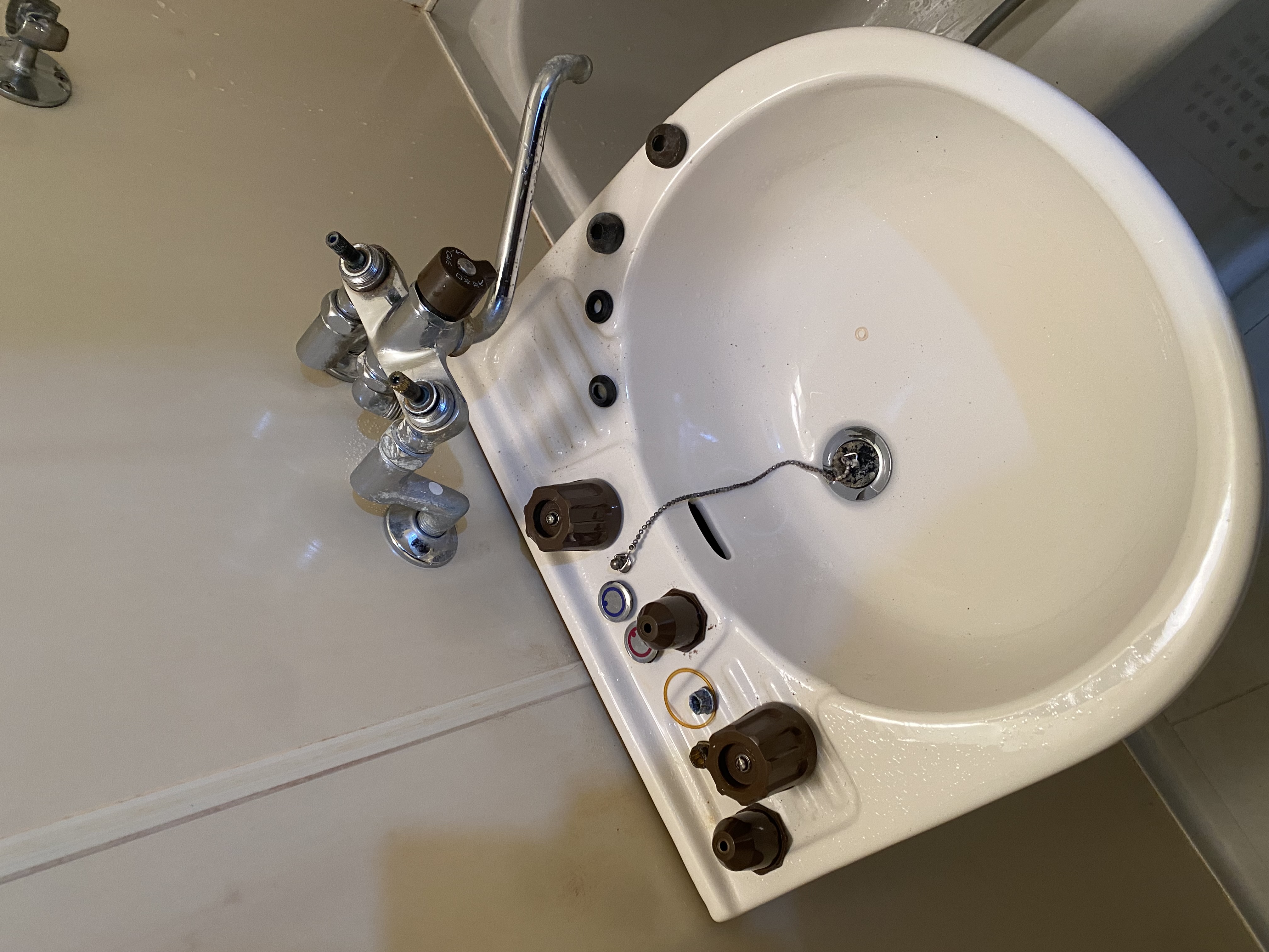 トイレや蛇口の修理、パッキン交換の画像